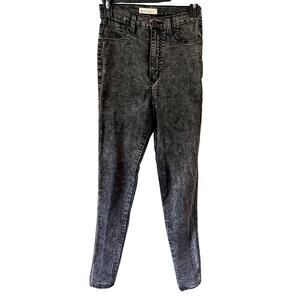 GoJane High Waisted Grey Acid Wash Skinny Jeans Size 5